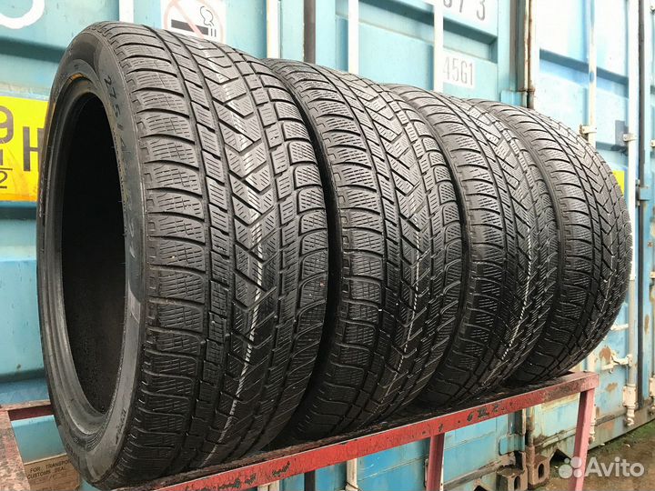 Pirelli Scorpion Winter 275/45 R21