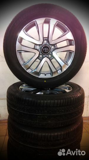 Бронированные колеса Тойота Ленд Крузер 200