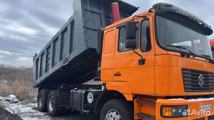 Shacman (Shaanxi) SX3255DR384, 2011
