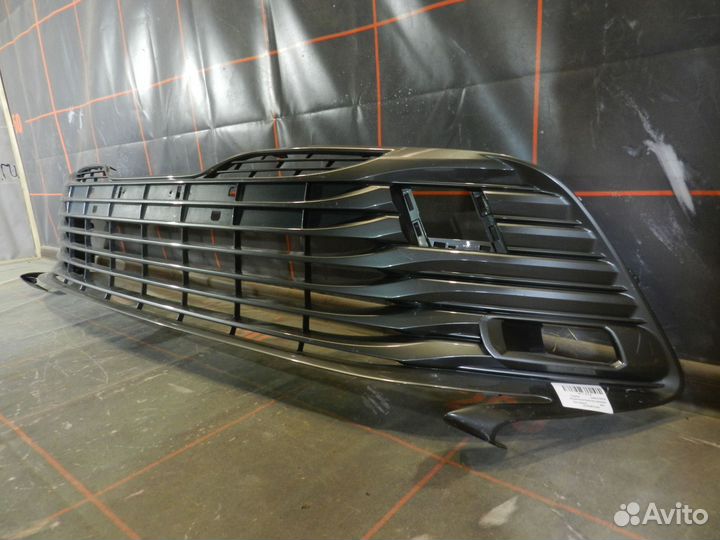 Решетка бампера переднего - Toyota Camry XV70