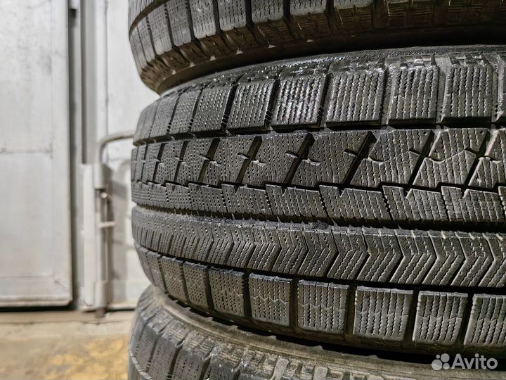 Bridgestone Blizzak VRX 205/60 R16 92S