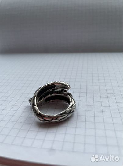 Серебряное кольцо