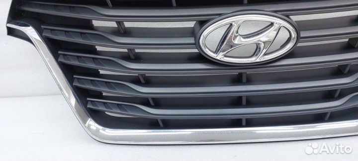 Б/У Б/У Решетка радиатора Состояние отличное