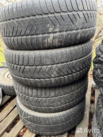 Toyo Winter Tranpath MS 245/45 R20