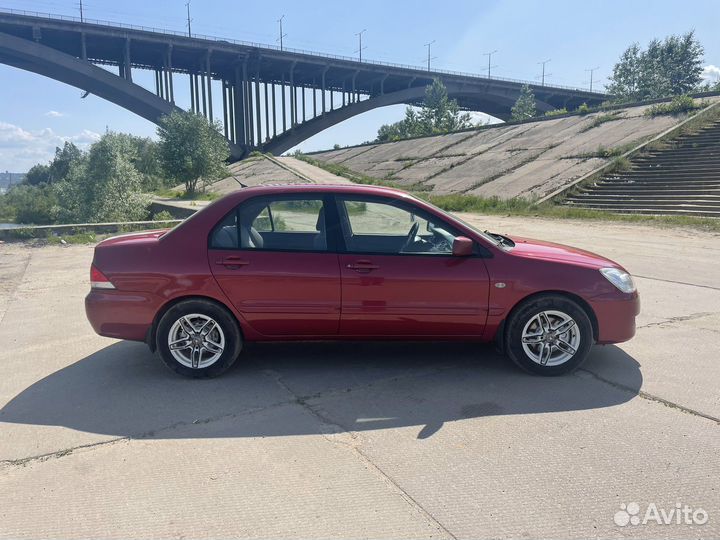 Mitsubishi Lancer 1.6 МТ, 2005, 207 000 км