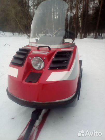Продам снегоход Буран