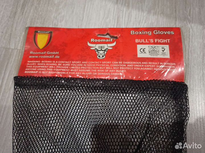Боксерские перчатки roomaif