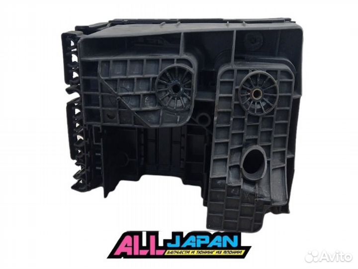 Блок предохранителей Audi A3 8PA AXX 2005