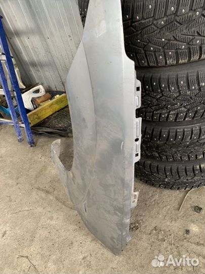 Переднее правое крыло ford focus