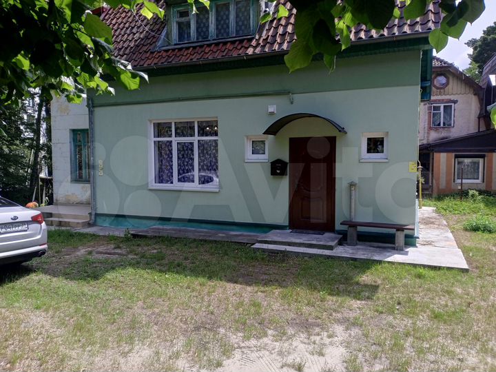 2-к. квартира, 49 м², 1/2 эт.