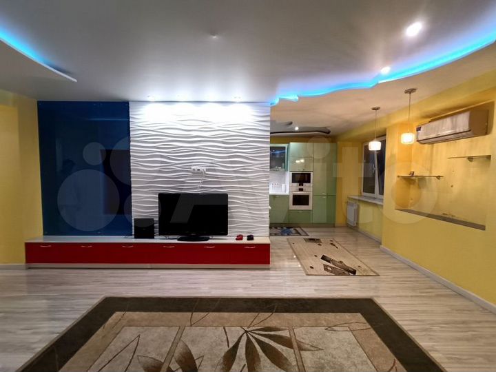 3-к. квартира, 101 м², 14/17 эт.