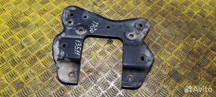 Кронштейн металлического бампера левый Man Tga Tgs