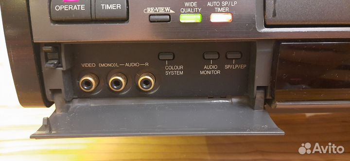 Видеомагнитофон JVC elegance