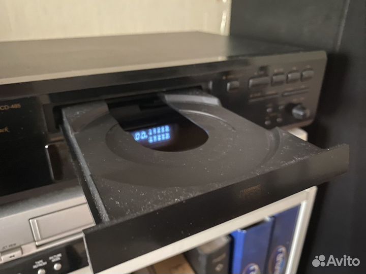 CD проигрыватель Denon DCD-485