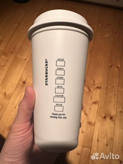 Пластик стакан starbucks