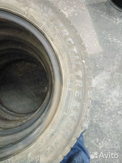 Maxxis ArcticTrekker NP3 175/65 R14 82T