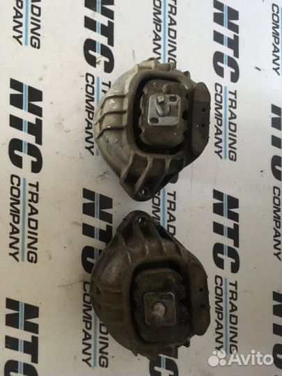 Подушка двигателя Bmw E90