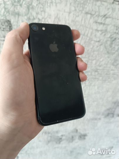 iPhone 7, 128 ГБ
