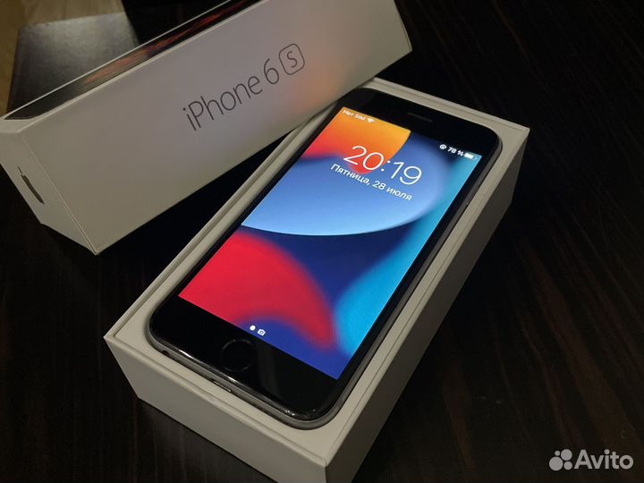 iPhone 6s (черный) 64 Гб