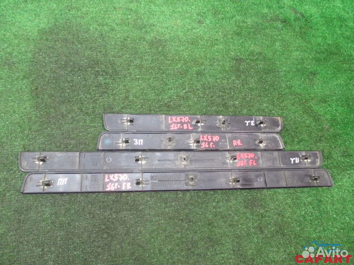 Порожек пластиковый lexus LX570 URJ201L 3urfe