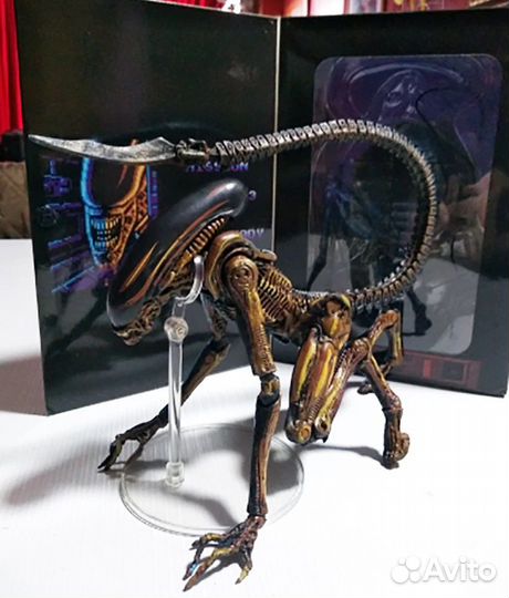 Чужие. и Другие Фигурки (Новая)