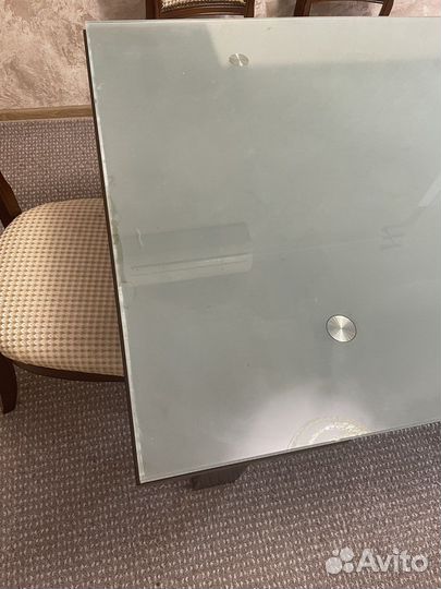 Кухонный стол стеклянный раздвижной