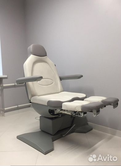 Кресло для педикюра
