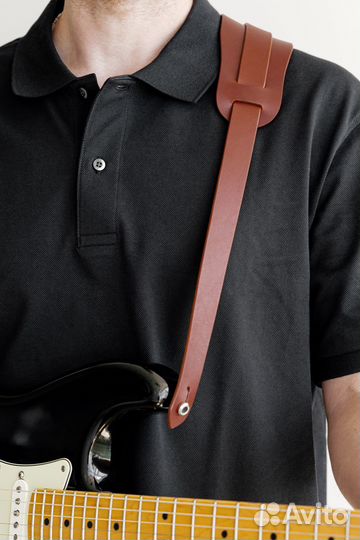 Кожаный ремень для гитары, ручная работа