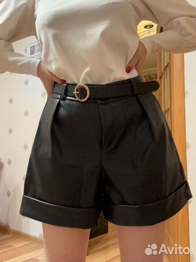 Кожаные шорты 46 размер