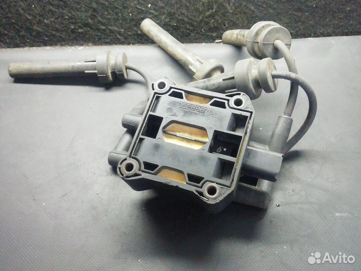 Катушка зажигания chrysler voyager 2.0i,2.5l