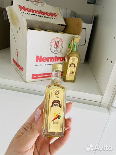 Коллекционная бутылка nemiroff оригинальная 50 ml