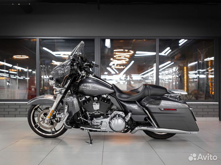Harley-Davidson Street Glide