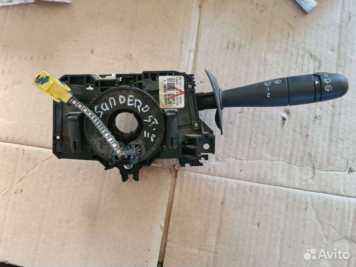 Подрулевой переключатель Renault Sandero 2011