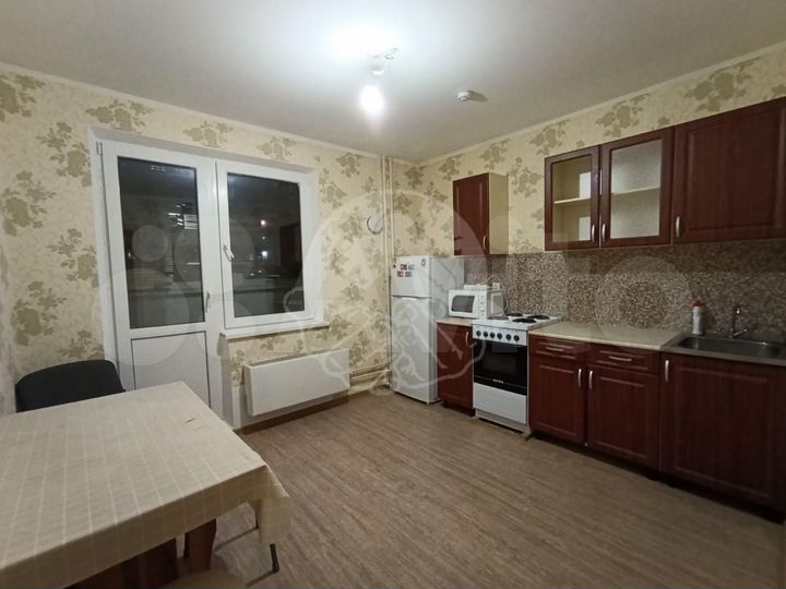 1-к. квартира, 40 м², 7/16 эт.