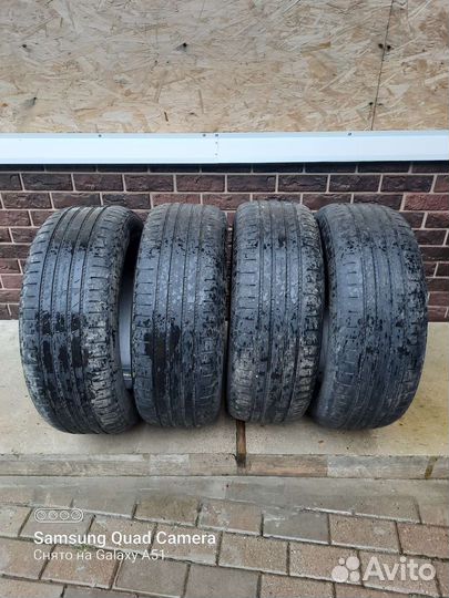 Nokian Tyres Hakka Blue SUV 235/60 R18 107H