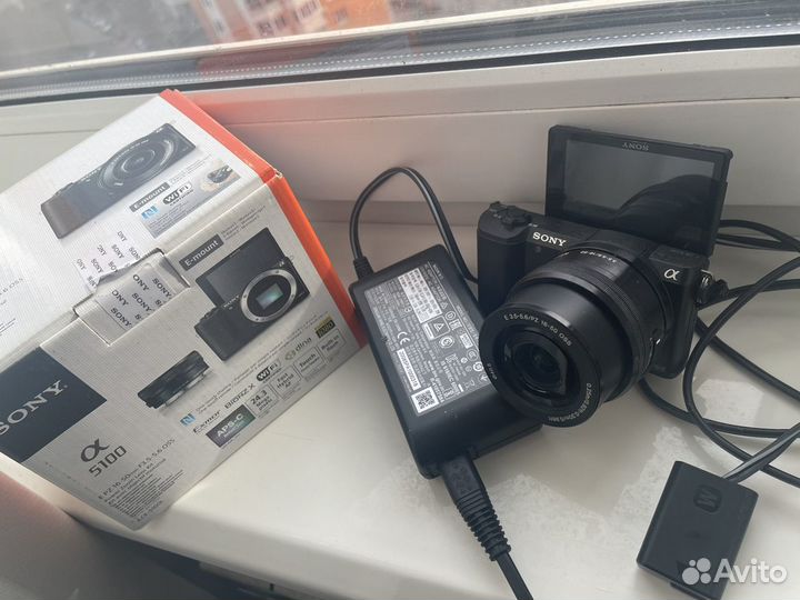 Фотоапарат/Sony Alpha A5100/Kit 16-50/ ас-PW20