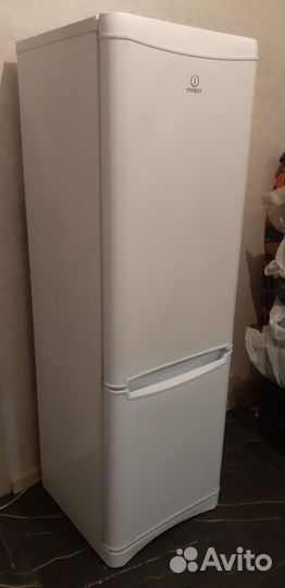 Холодильник Indesit Full No frost хорошее доставка