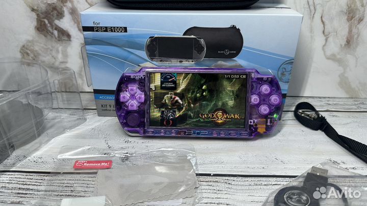 Игровая присиавка psp 3008 64gb + 75 игр