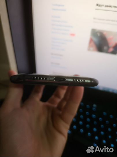 Xiaomi Mi 9, 6/64 ГБ