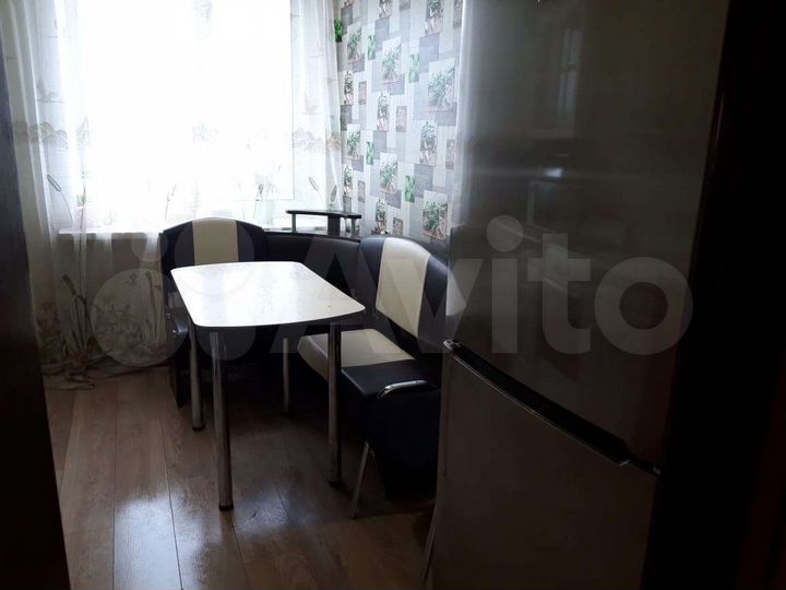 4-к. квартира, 70,6 м², 2/3 эт.