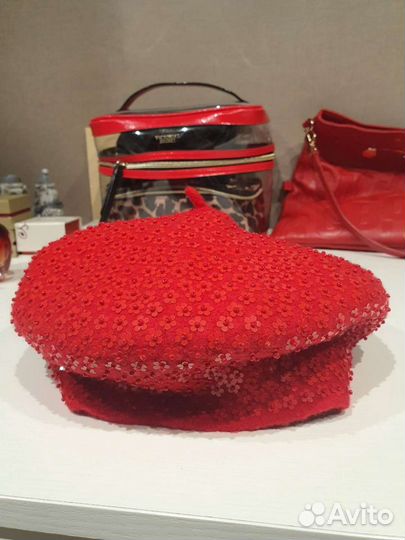 Берет шерсть100 ручная работа