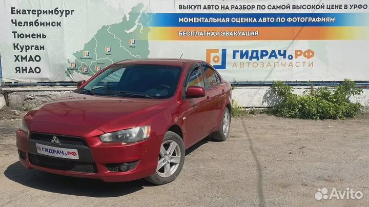 Накладка торпедо Mitsubishi Lancer X (CY) 8002A187