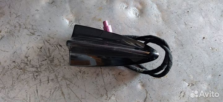 Антенна BMW 7 E65 E66