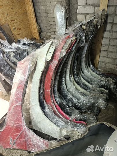 Крыло Сузуки Гранд Витара