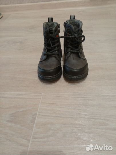 Ботинки осенние