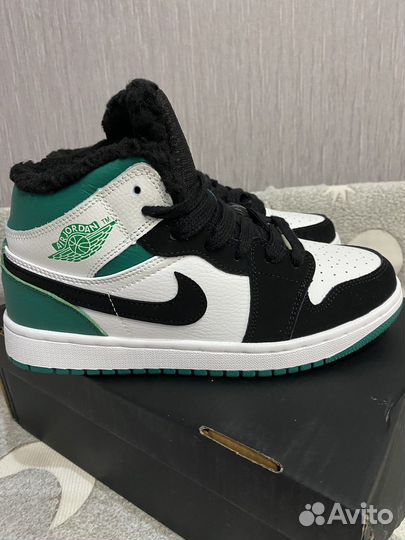 Кроссовки Jordan 38 размер