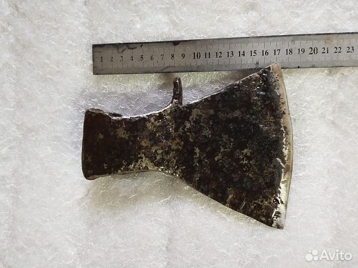 Топор старинный кованный