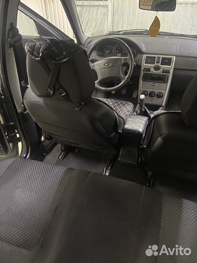 Черный салон priora