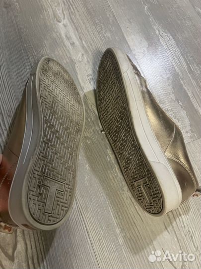 Кроссовки ted baker золотые/розовые
