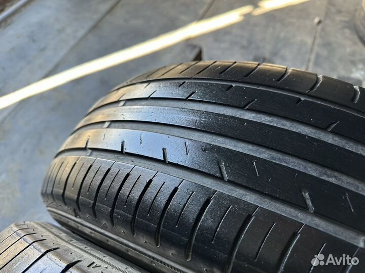 Dunlop SP Sport FM800 215/65 R16